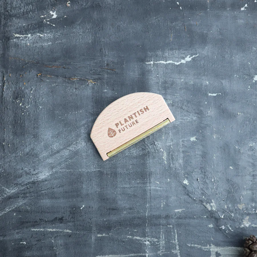 Reusable Lint Remover: A Simple and Sustainable Cleaning Solution