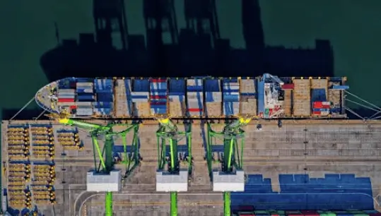 Solar GPS Tracking Devices: A Practical Look at Long-Term Cargo and Container Monitoring