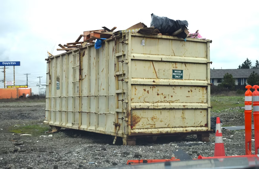 Residential vs Commercial Dumpster Rental in Omaha: Which One Fits Your Job